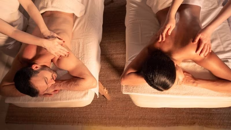 Aroma Massage